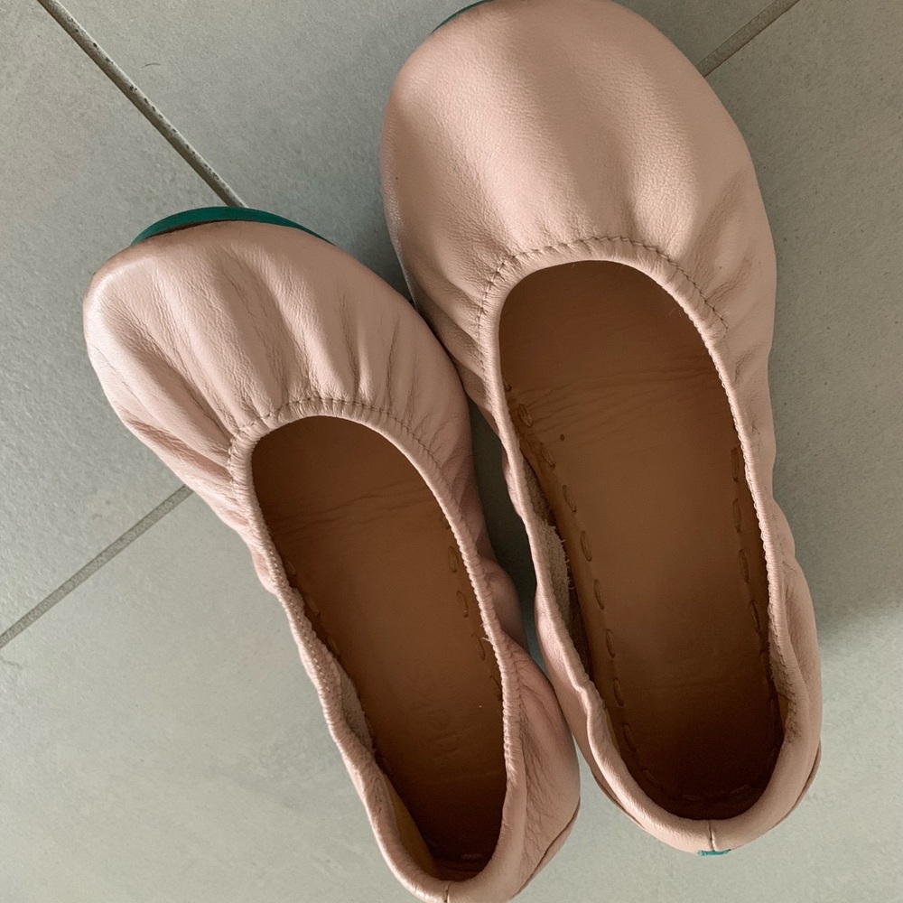 Tieks size 7